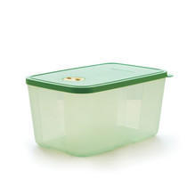 medium freezermate with dial tupperware